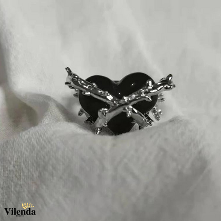 Vilenda - Anillo Corazón de Espinas